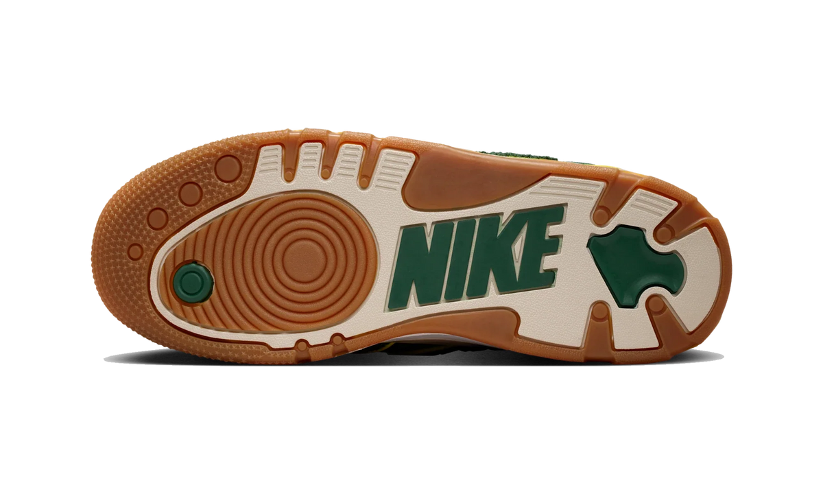 Overkicks - Nike Air Force 3 Low SP Nigo College Pack Forest Green (HV5032-300) - par completo