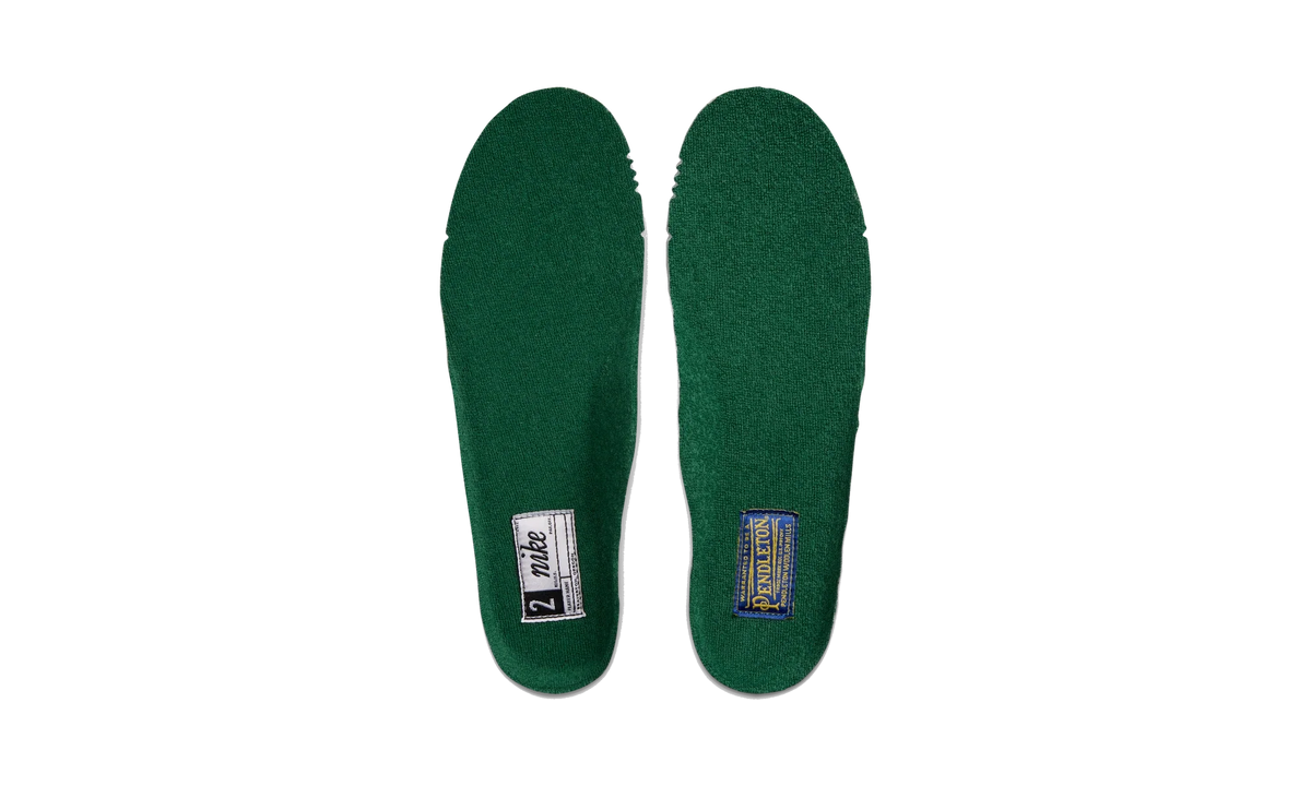 Overkicks - Nike Air Force 3 Low SP Nigo College Pack Forest Green (HV5032-300) - detalle