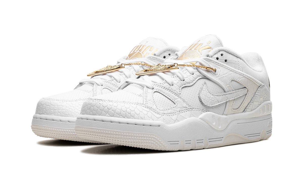 Overkicks - Nike Air Force 3 Low SP Nigo White Metallic Gold (HF7630-100) - vista trasera