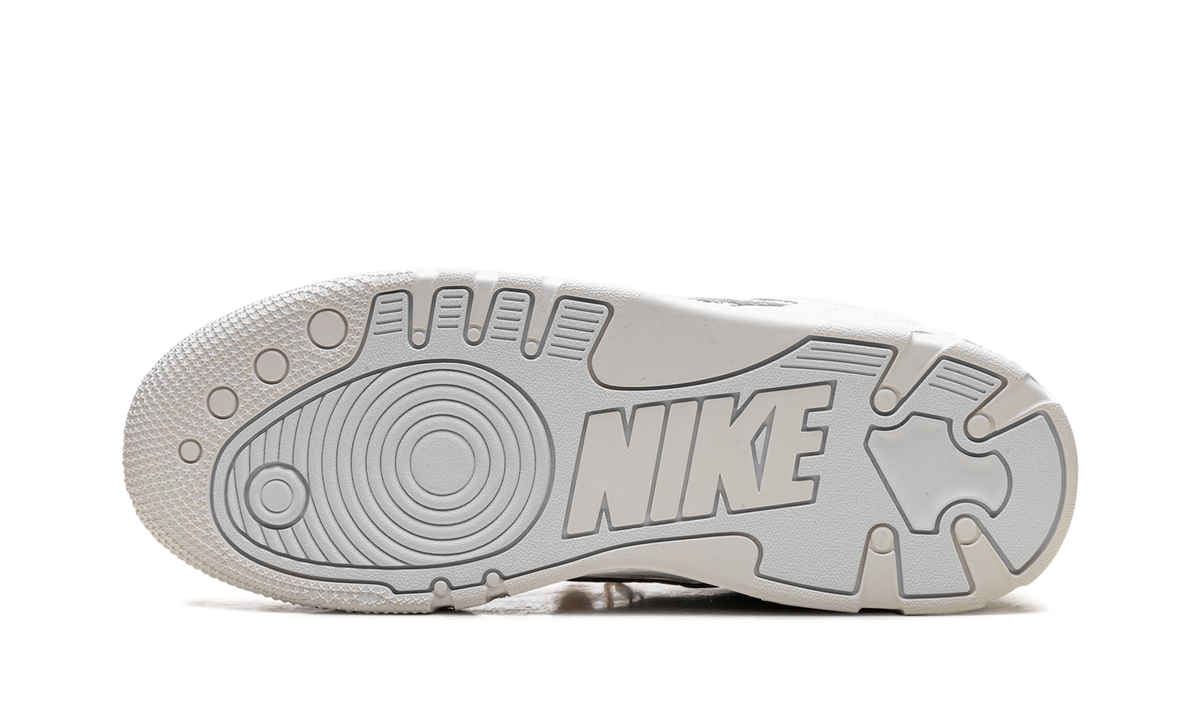 Overkicks - Nike Air Force 3 Low SP Nigo White Metallic Gold (HF7630-100) - vista superior