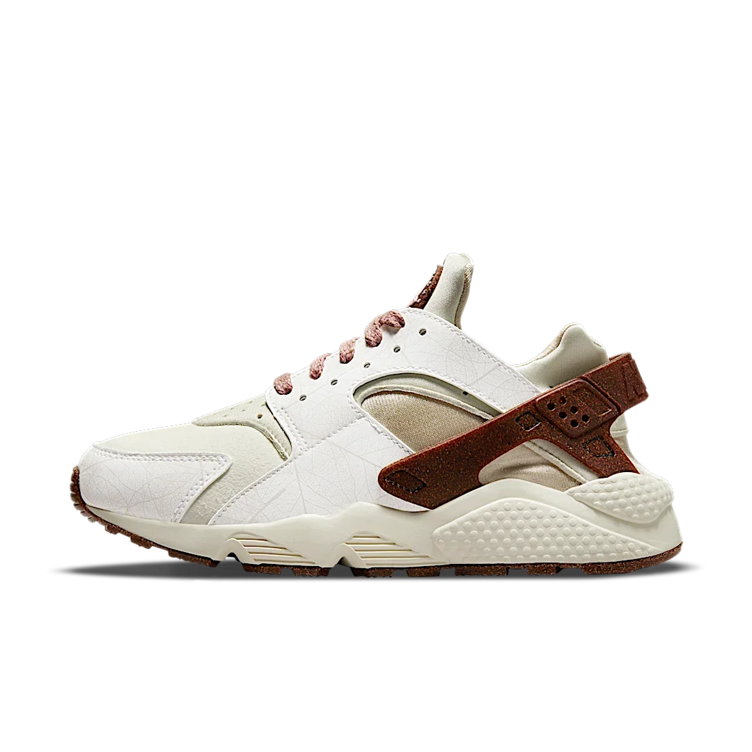 Overkicks - Nike Air Huarache Rattan (Womens) (DM9463-100) - vista lateral