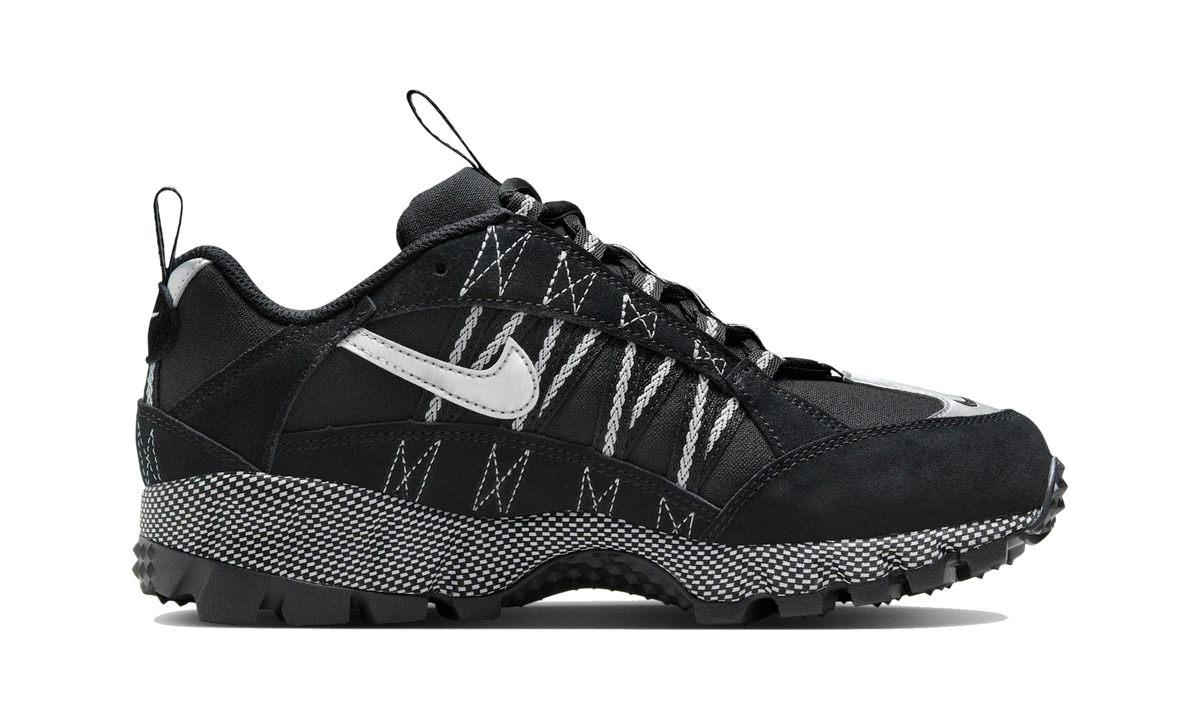 Overkicks - Nike Air Humara Oreo (Womens) (FB9982-001) - detalle suela