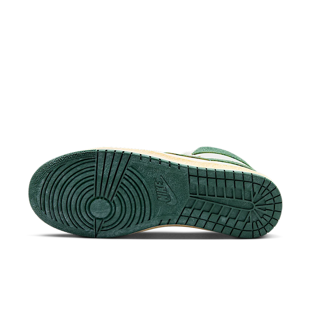 Overkicks - Nike Air Jordan Air Ship PE SP A Ma Maniére Green Stone (FQ2942-100) - detalle suela