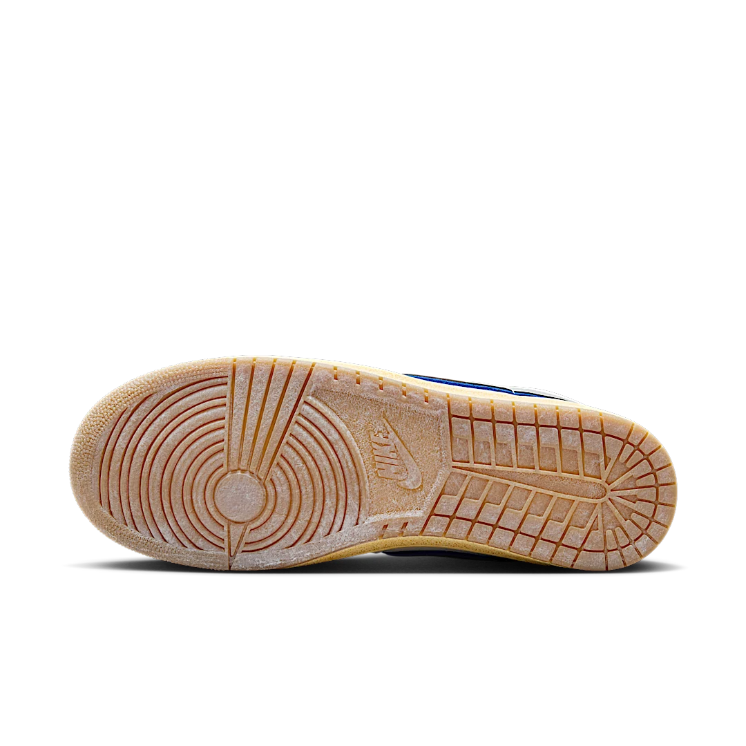 Overkicks - Nike Air Jordan Air Ship PE SP Awake NY Game Royal (FN8675-104) - detalle suela
