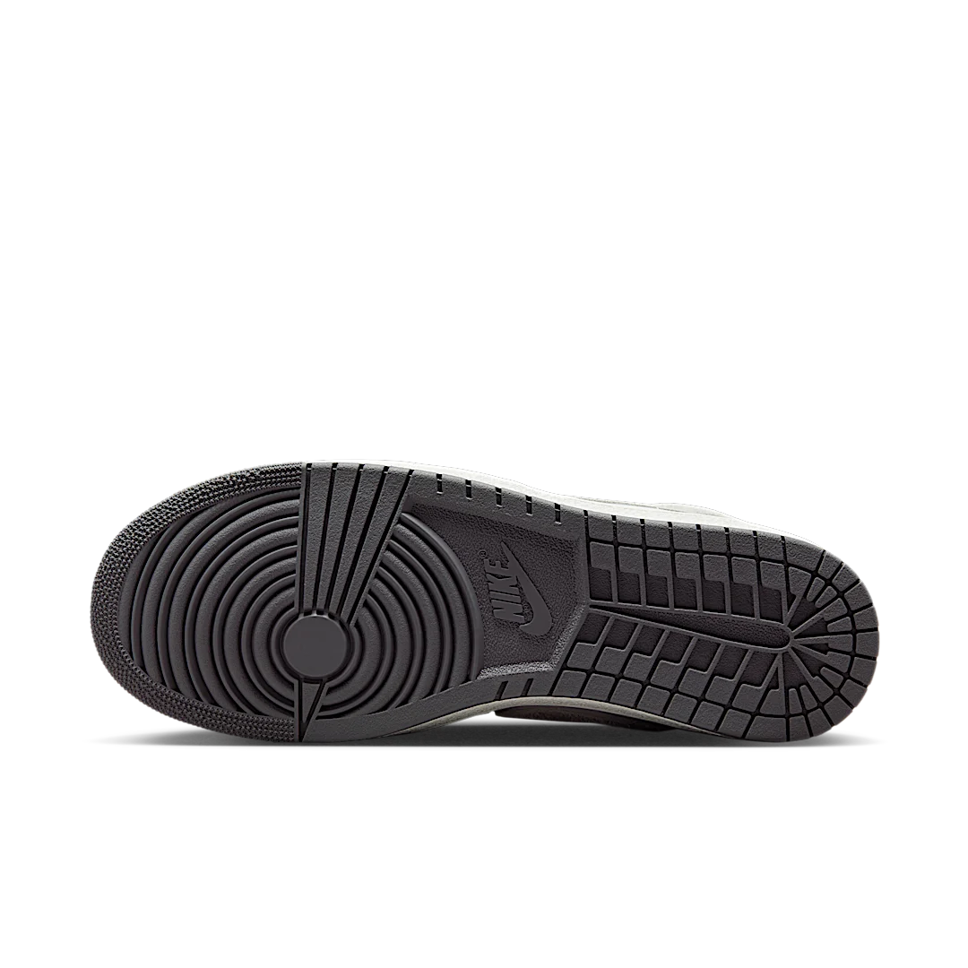 Overkicks - Nike Air Jordan Air Ship PE SP Tech Grey (DZ3497-100) - detalle suela
