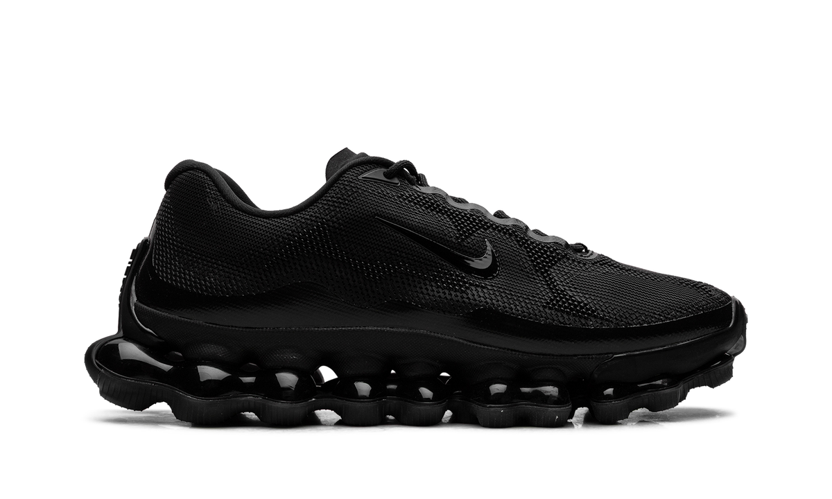 Overkicks - Nike Air Liquid Max Triple Black (IQ7634-003) - detalle talon