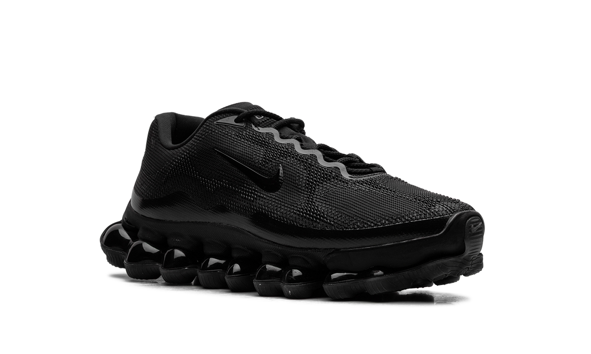 Overkicks - Nike Air Liquid Max Triple Black (IQ7634-003) - detalle lateral interior