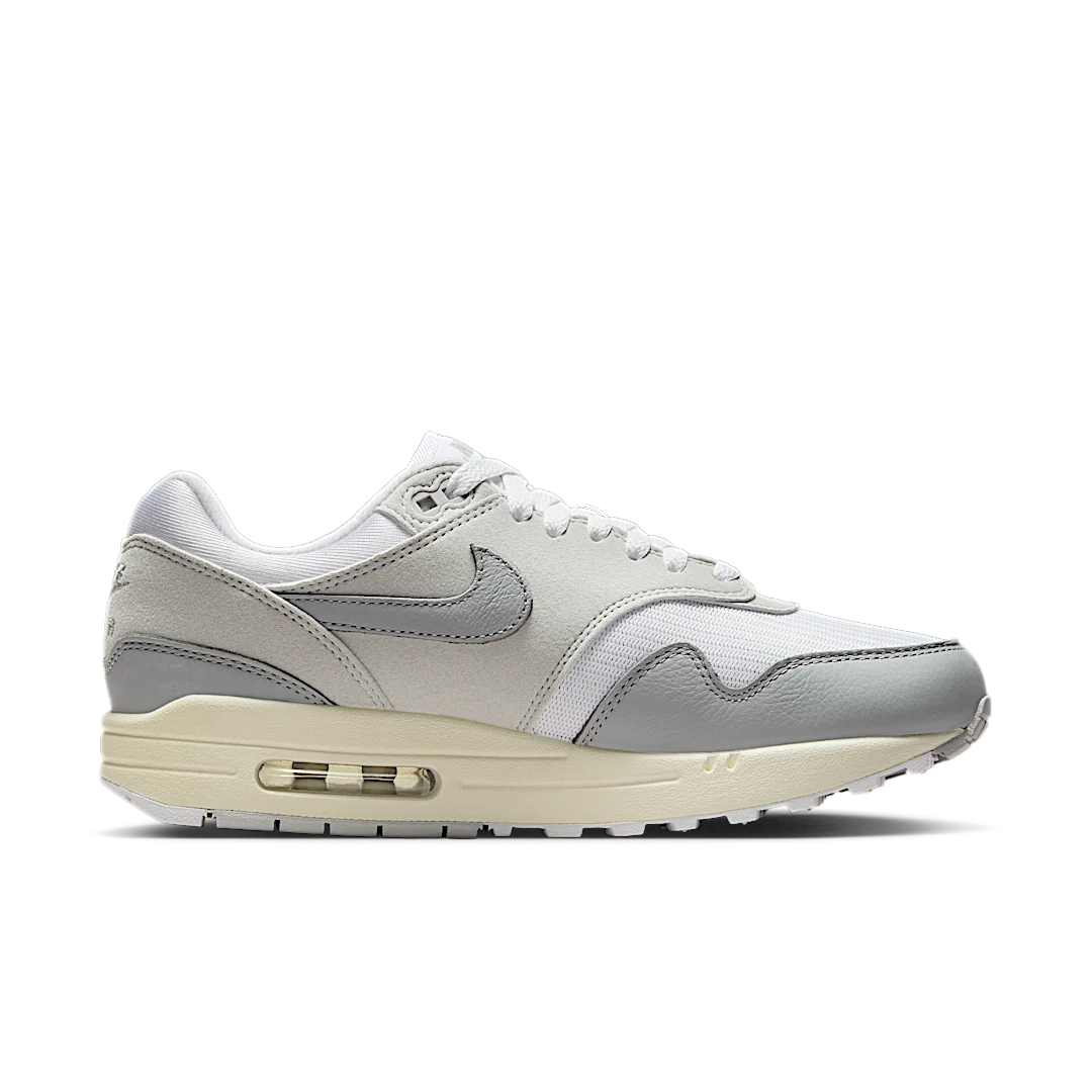 Overkicks - Nike Air Max 1 87 Pure Platinum (HF0026-001) - par completo