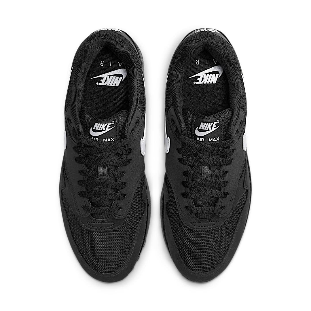 Overkicks - Nike Air Max 1 Black White Swoosh (FZ0628-010) - par completo