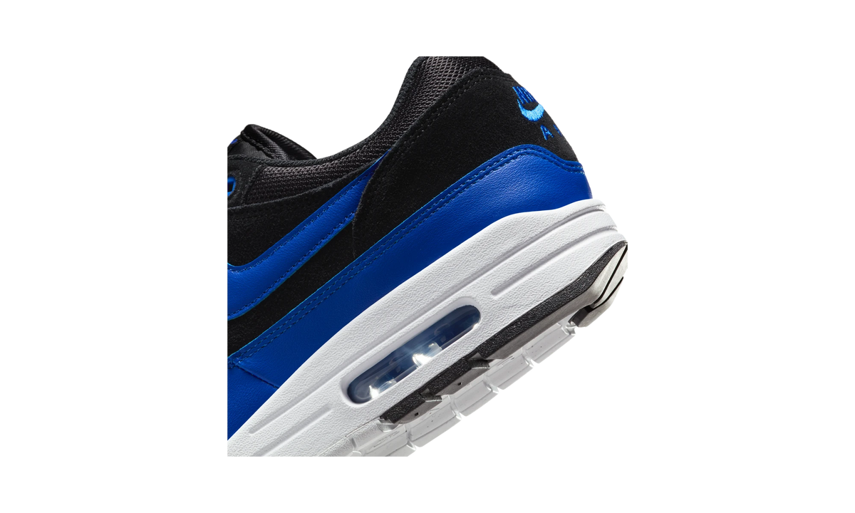 Overkicks - Nike Air Max 1 Essential Black Hyper Royal (FZ5808-010) - detalle talón