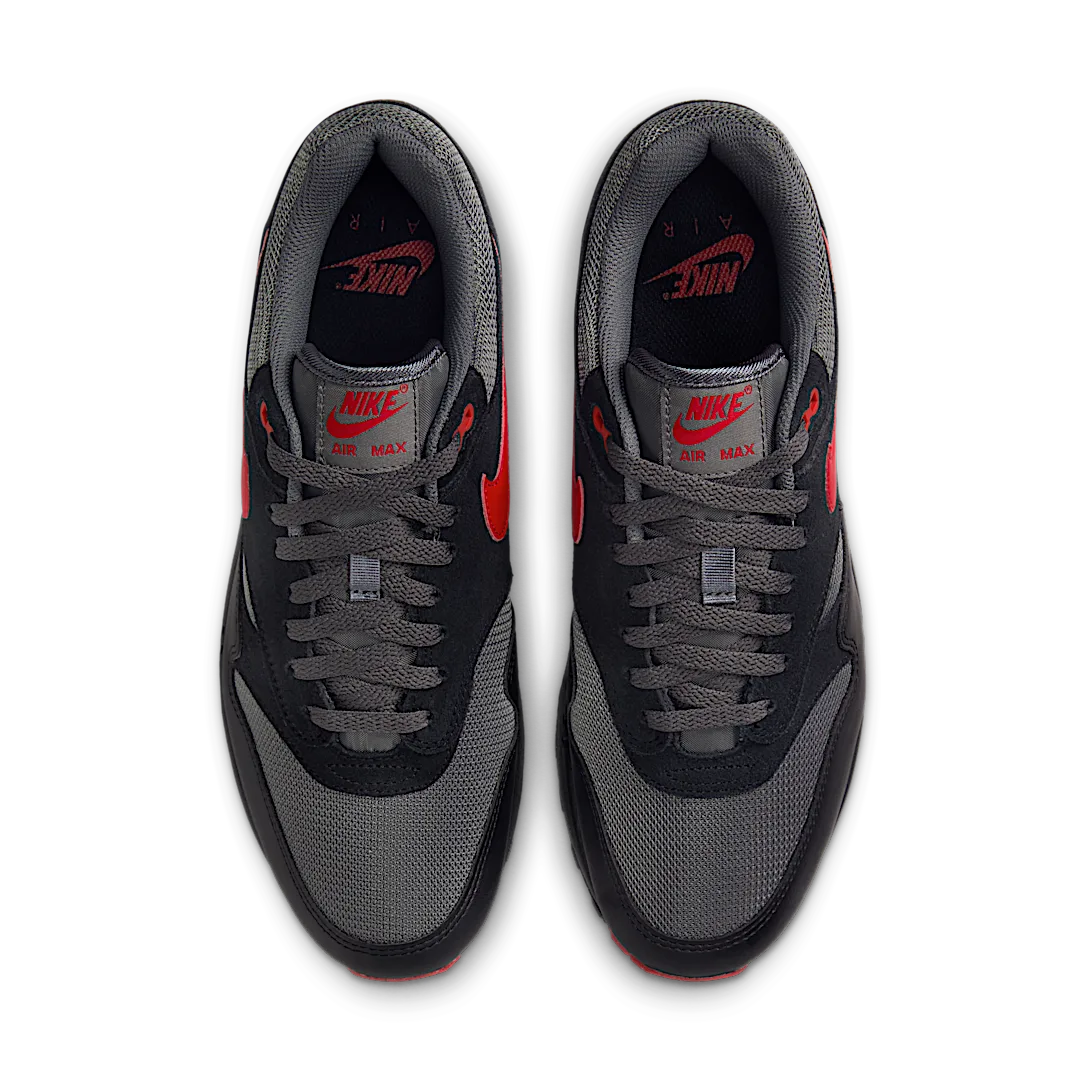Overkicks - Nike Air Max 1 Essential Vamps (FZ5808-008) - par completo