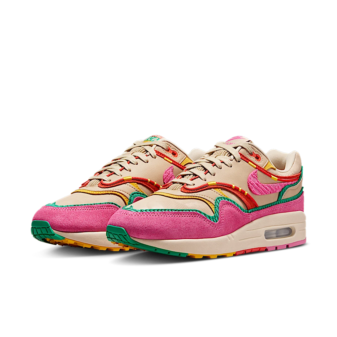 Overkicks - Nike Air Max 1 Familia (FN0598-200) - vista trasera