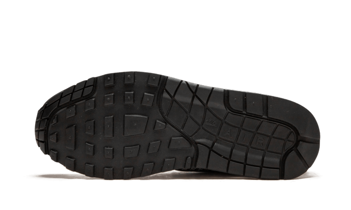 Overkicks - Nike Air Max 1 Just Do It Pack Black (875844-009) - detalle suela