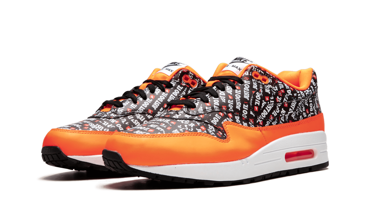 Overkicks - Nike Air Max 1 Just Do It Pack Black Orange (875844-008) - vista trasera