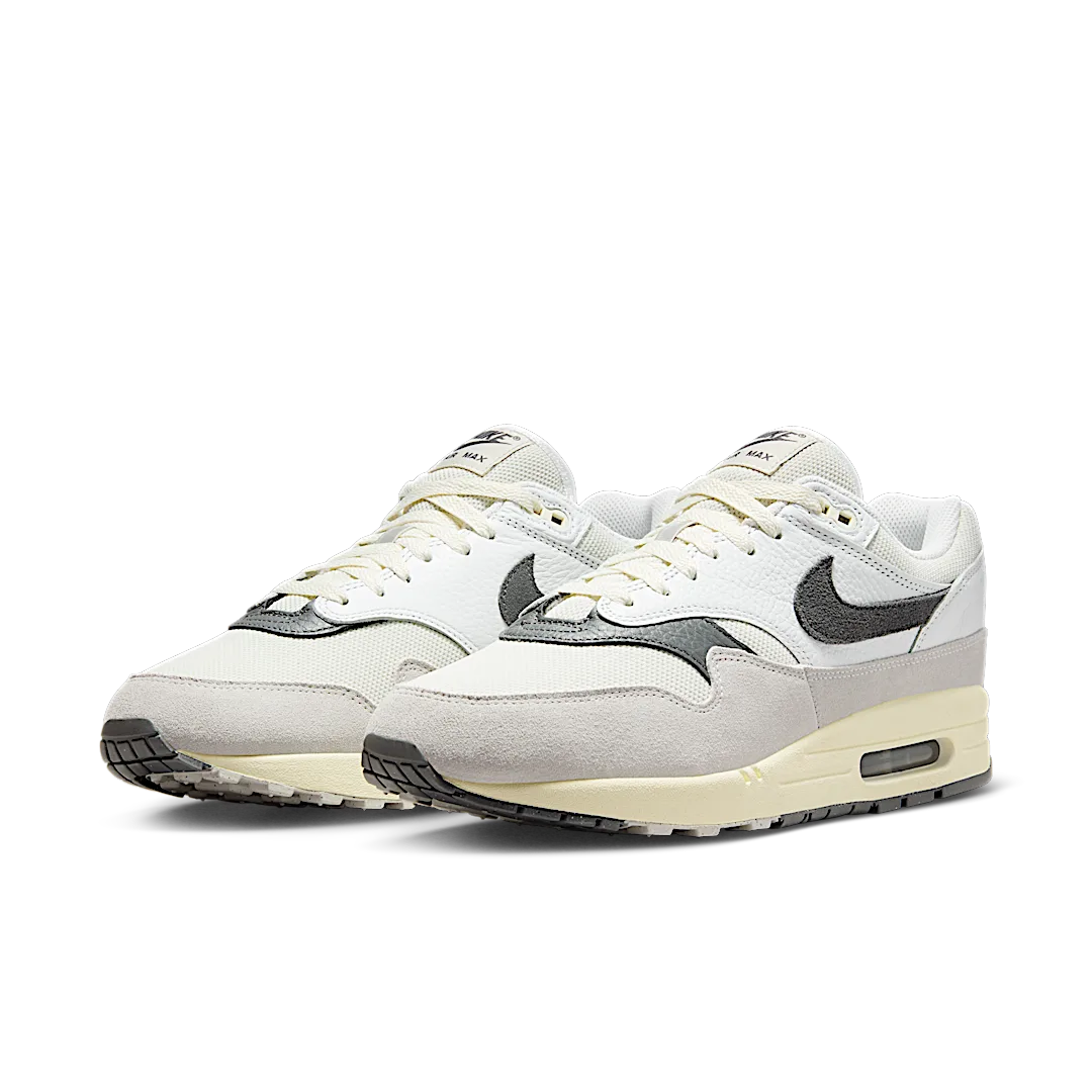Overkicks - Nike Air Max 1 Light Bone Iron Grey (HJ3498-007) - vista trasera