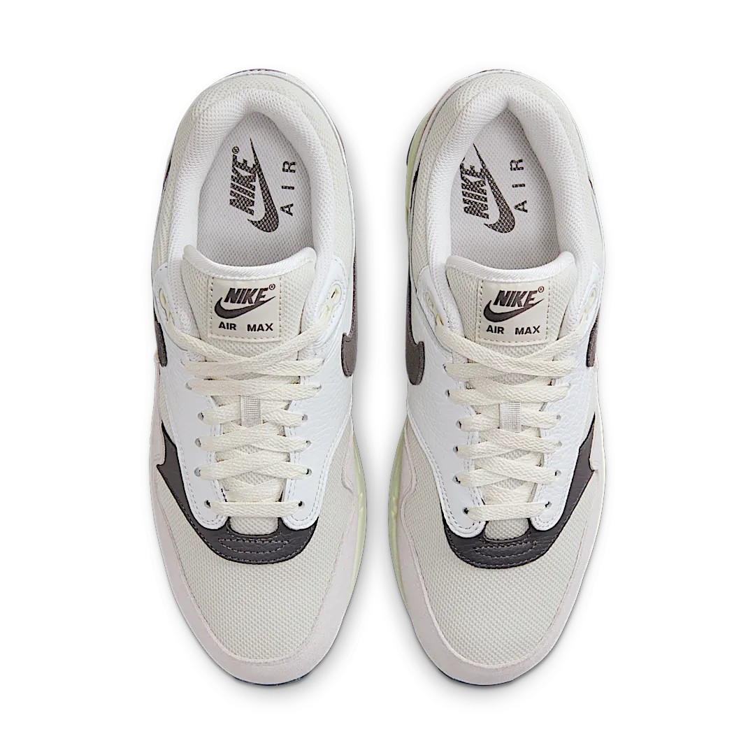 Overkicks - Nike Air Max 1 Light Bone Iron Grey (HJ3498-007) - par completo