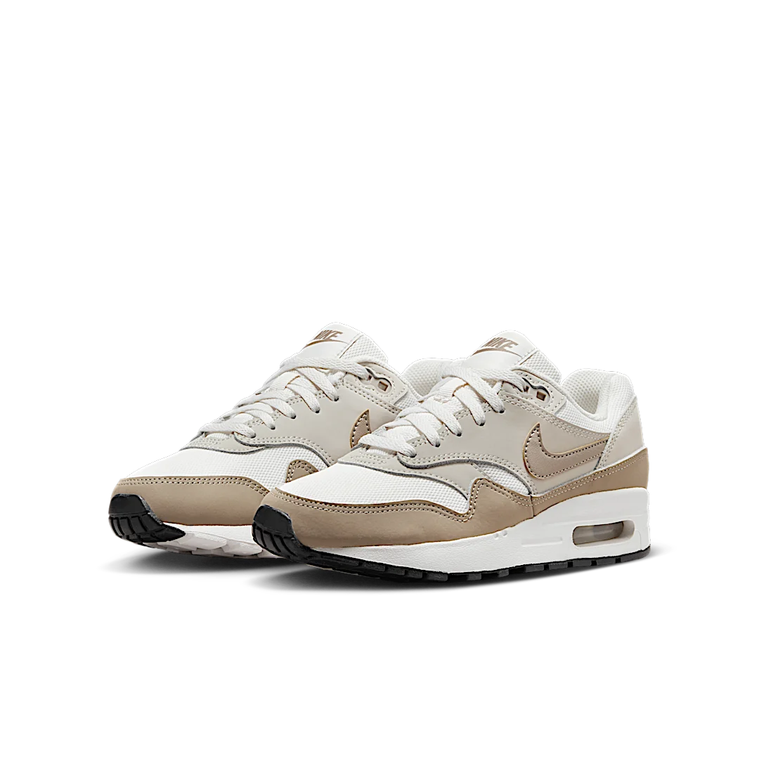 Overkicks - Nike Air Max 1 Light Orewood Brown Khaki (DZ3307-006) - vista trasera