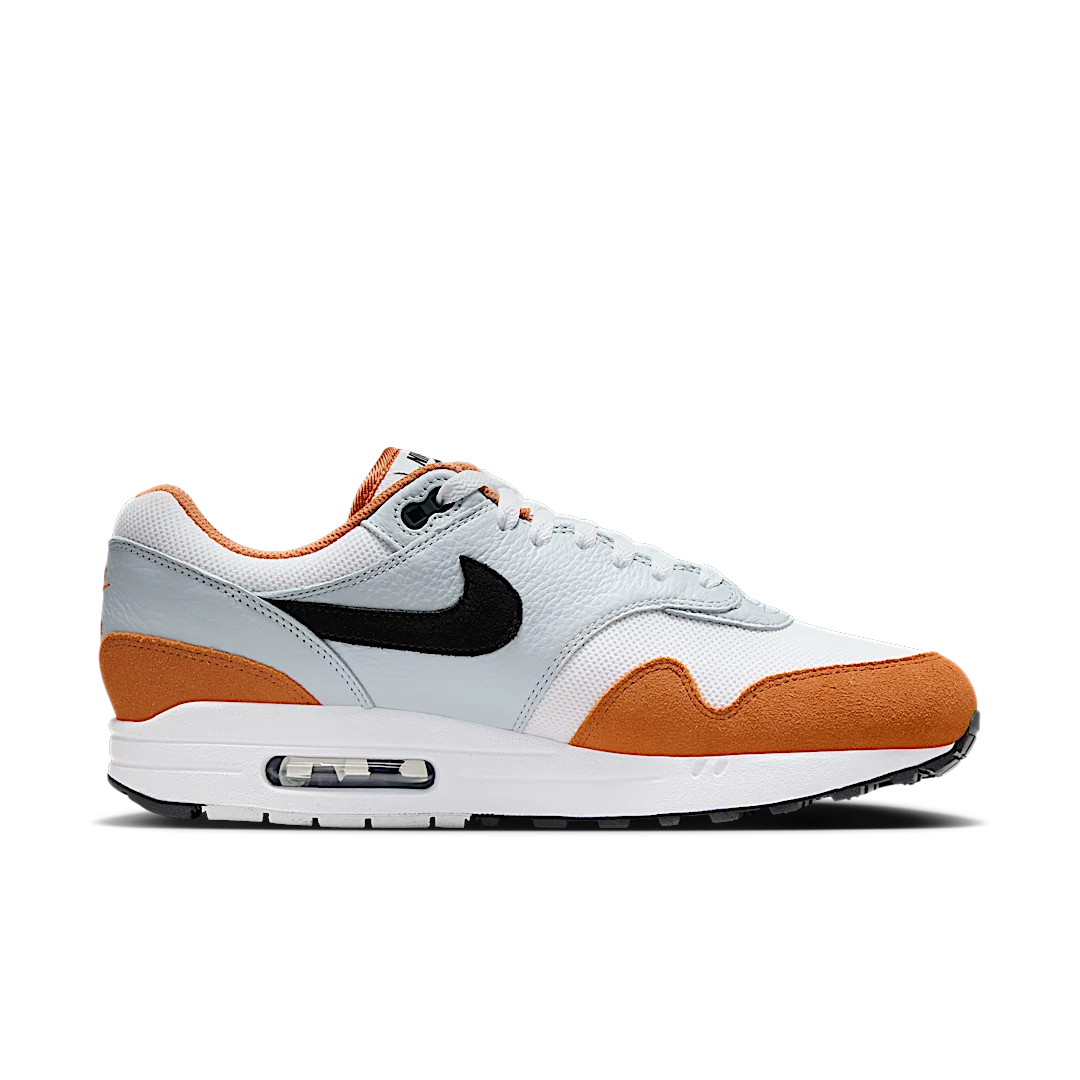 Overkicks - Nike Air Max 1 Monarch (FN6952-101) - par completo
