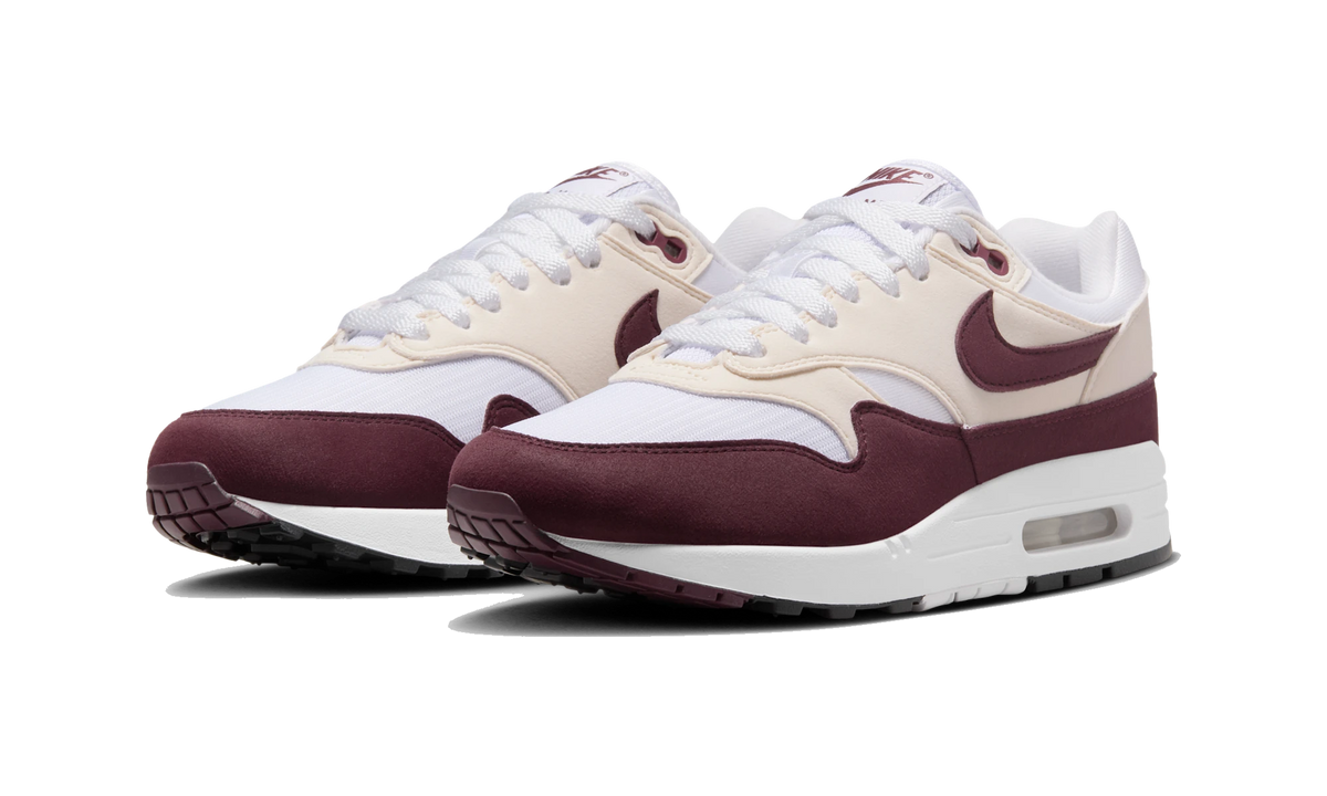 Overkicks - Nike Air Max 1 Night Maroon (DZ2628-114) - vista trasera