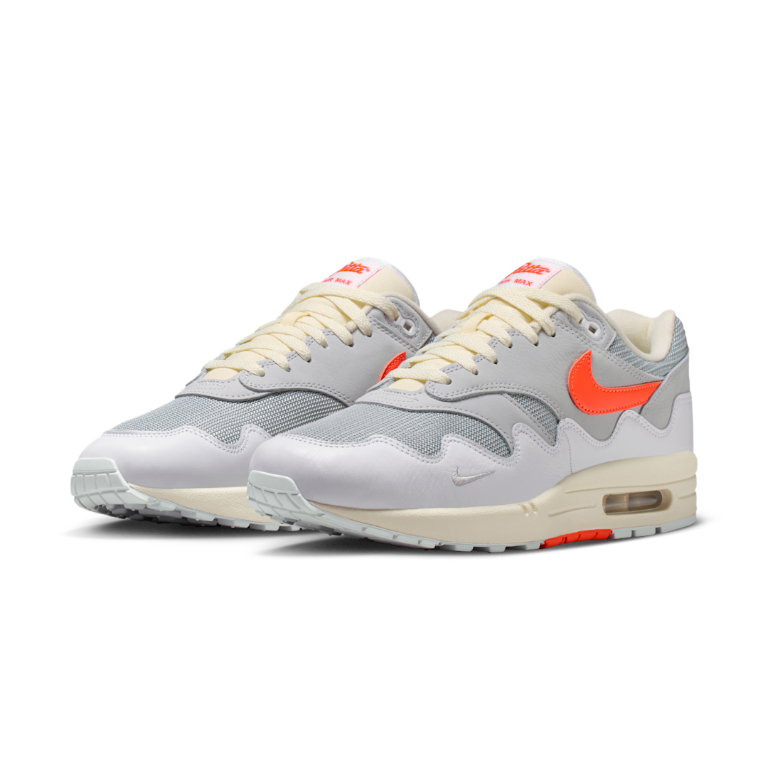 Overkicks - Nike Air Max 1 Patta Waves White Hyper Crimson (II7055-100) - vista trasera