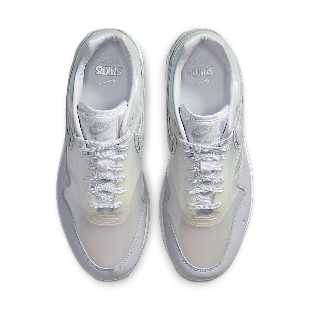 Overkicks - Nike Air Max 1 SNKRS Day White (DA4300-100) - par completo