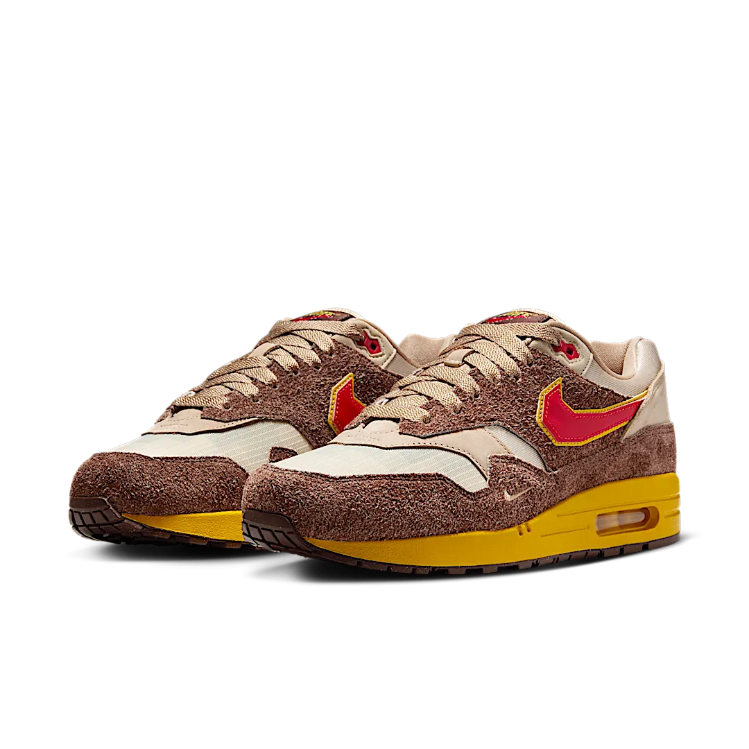 Overkicks - Nike Air Max 1 .SWOOSH Low Poly Big Head Origins (HV5776-200) - vista trasera