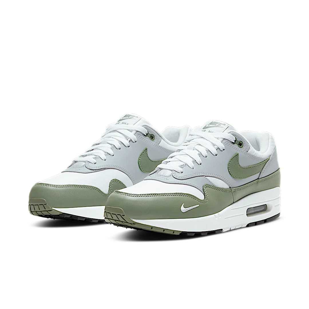 Overkicks - Nike Air Max 1 Spiral Sage (DB5074-100) - vista trasera