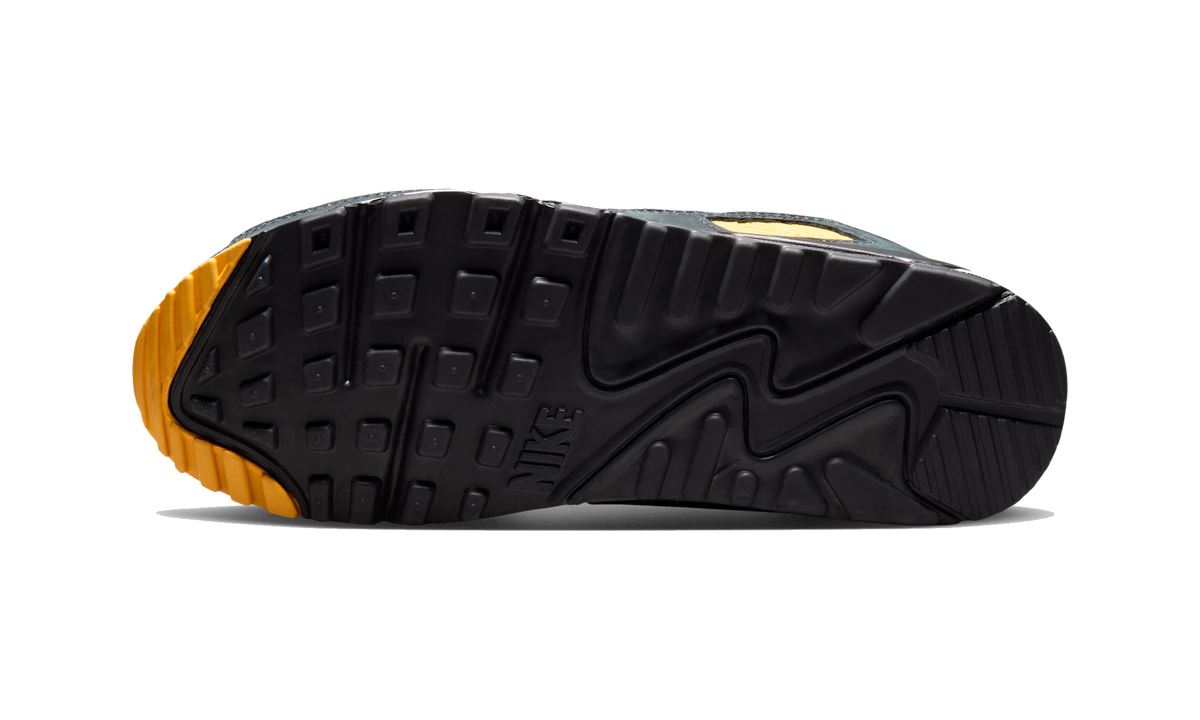 Overkicks - Nike Air Max 90 Black Yellow Ochre Plaid (IR5598-001) - par completo