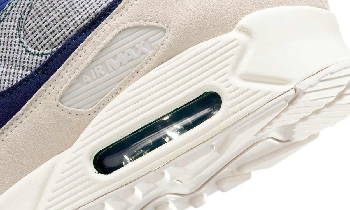 Overkicks - Nike Air Max 90 Coconut Milk Deep Royal Blue (IR1950-100) - detalle