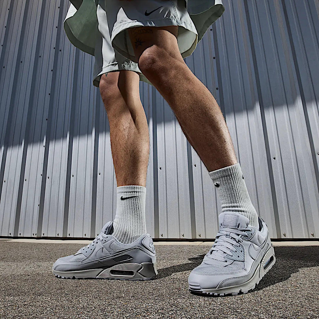 Overkicks - Nike Air Max 90 Recraft Wolf Grey (CN8490-001) - detalle suela