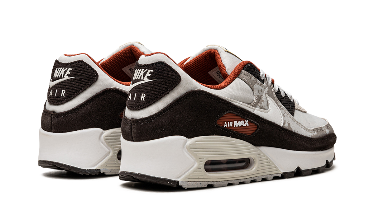 Overkicks - Nike Air Max 90 Social FC (DX3576-001) - par completo