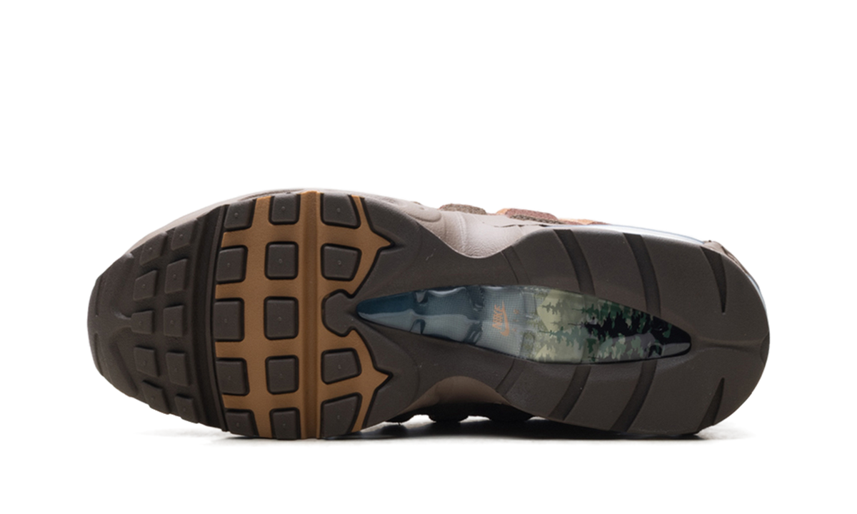 Overkicks - Nike Air Max 95 Big Bubble Ducks of a Feather Oregon Ducks Lumber Yard (IQ3988-001) - vista superior