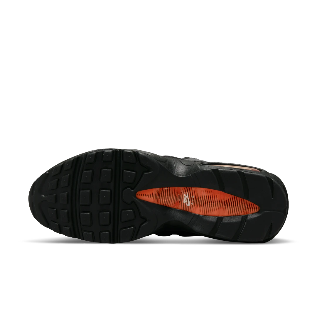 Overkicks - Nike Air Max 95 Black Grey Safety Orange (DX2657-001) - detalle suela