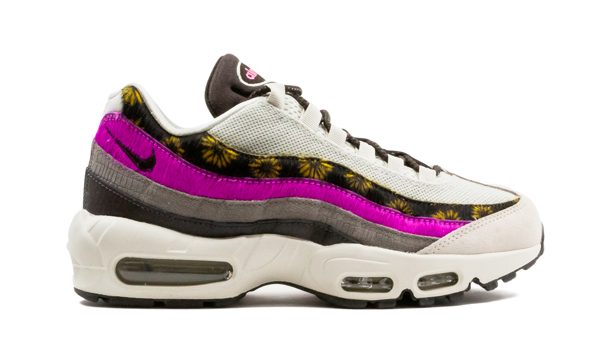 Overkicks - Nike Air Max 95 Daisy Chain (CZ8102-001) - detalle talón