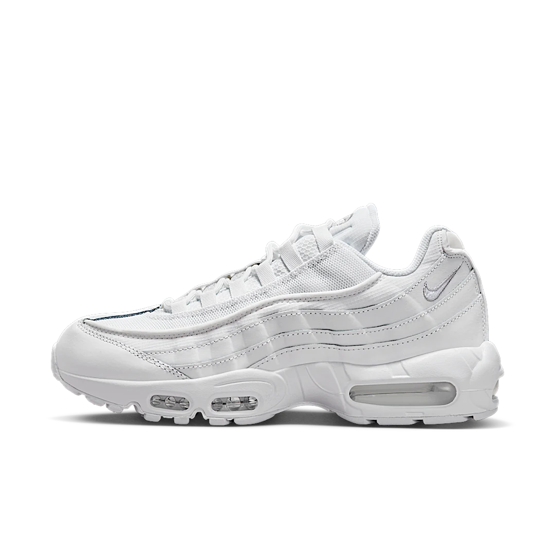 Overkicks - Nike Air Max 95 Essential White Grey Fog (CT1268-100) - vista lateral