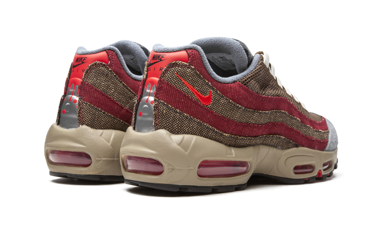 Overkicks - Nike Air Max 95 Freddy Krueger (DC9215-200) - par completo