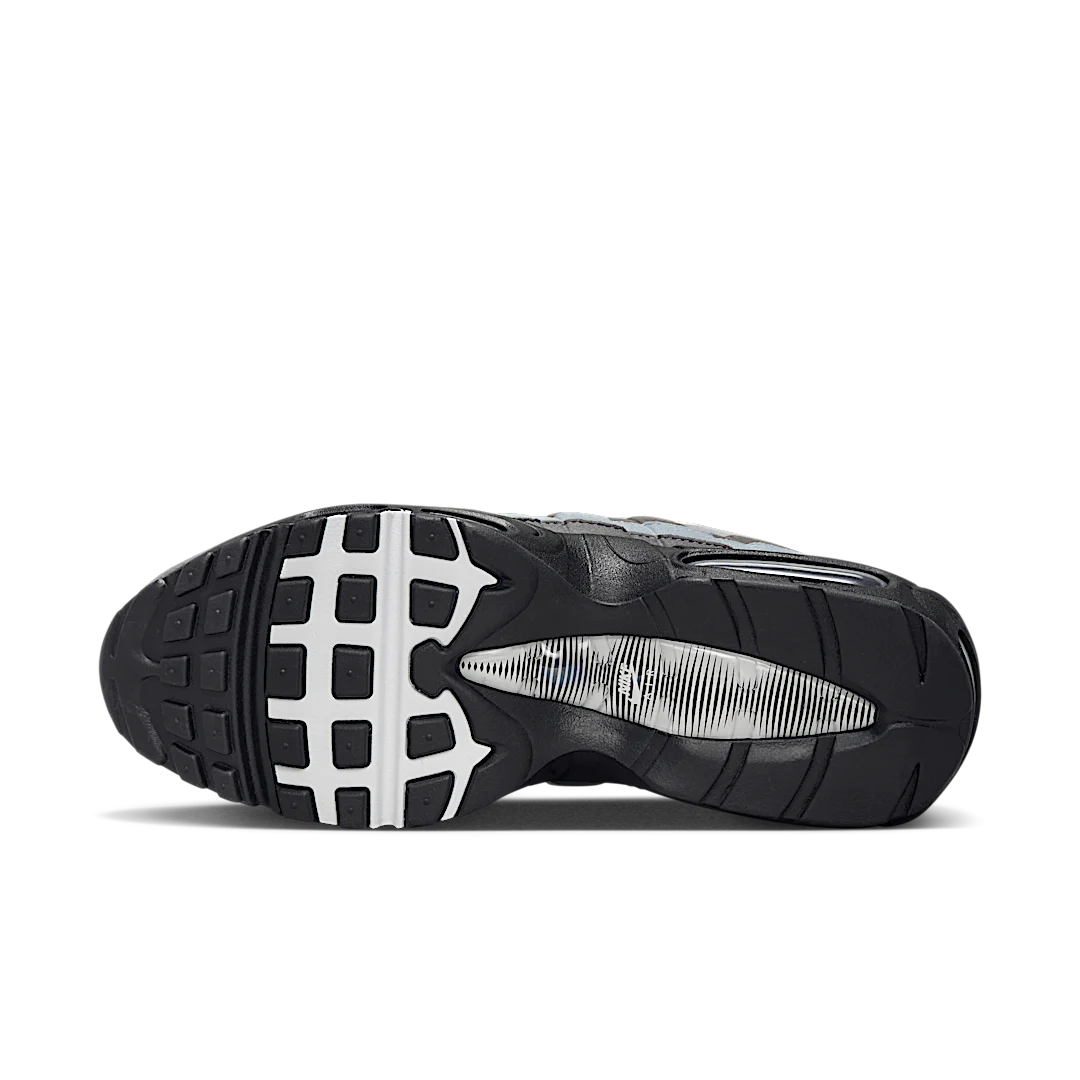 Overkicks - Nike Air Max 95 Jewel Swoosh Grey (FQ1235-002) - detalle suela