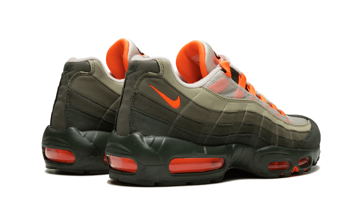 Overkicks - Nike Air Max 95 OG Neutral Olive Total Orange (AT2865-200) - par completo