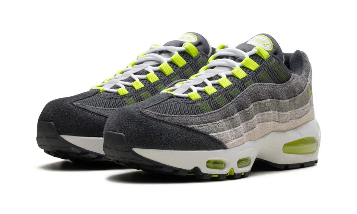 Overkicks - Nike Air Max 95 OG Reverse Gradient Neon (HM4738-001) - vista trasera