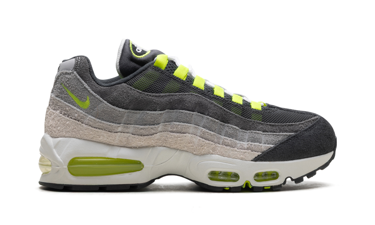 Overkicks - Nike Air Max 95 OG Reverse Gradient Neon (HM4738-001) - detalle talón