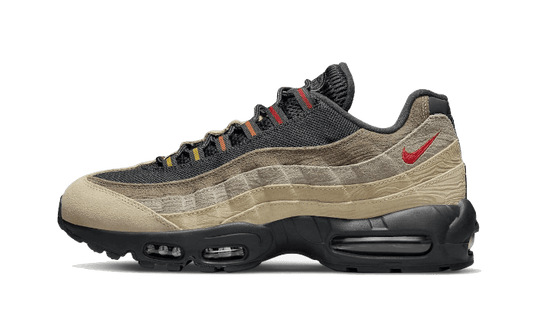 Overkicks - Nike Air Max 95 Off Noir Limestone (DV3197-001) - vista lateral
