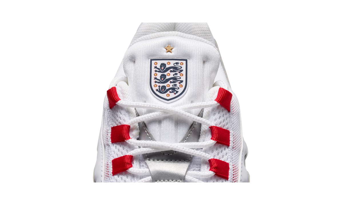 Overkicks - Nike Air Max 95 SE Big Bubble England (IQ0176-100) - detalle