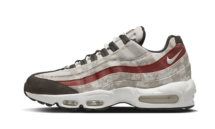 Overkicks - Nike Air Max 95 Social FC (DQ9016-001) - vista lateral