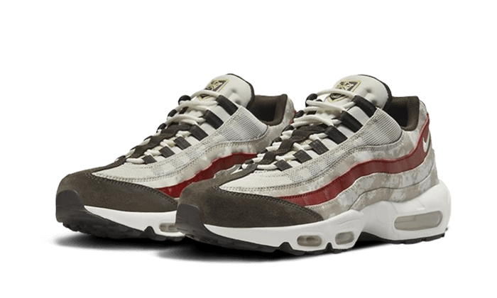 Overkicks - Nike Air Max 95 Social FC (DQ9016-001) - vista trasera
