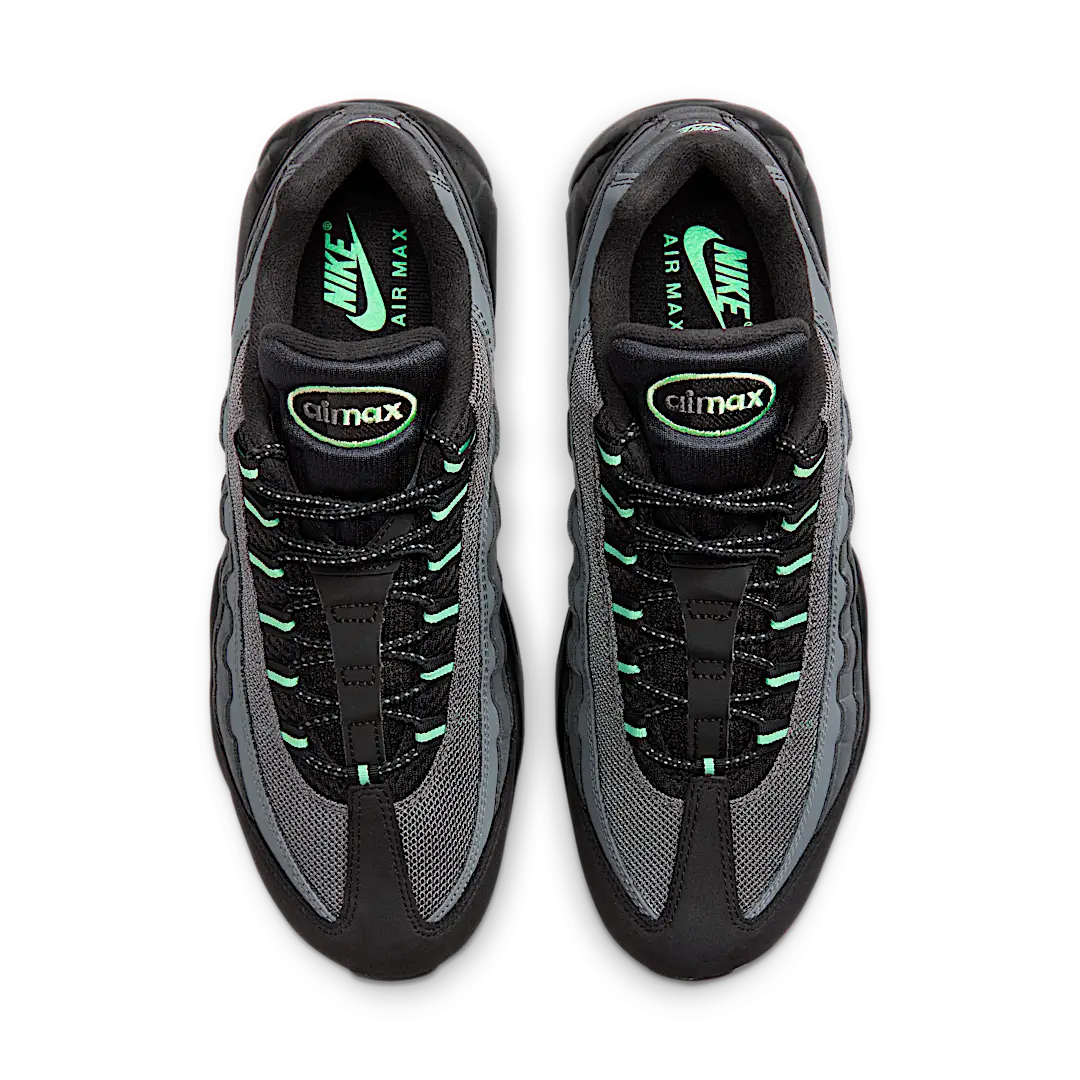 Overkicks - Nike Air Max 95 Vapor Green (HM0622-001) - par completo