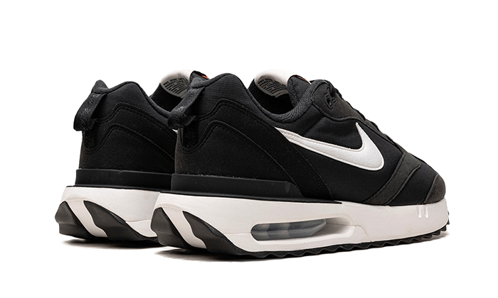 Overkicks - Nike Air Max Dawn Black White (DC4068-001) - par completo