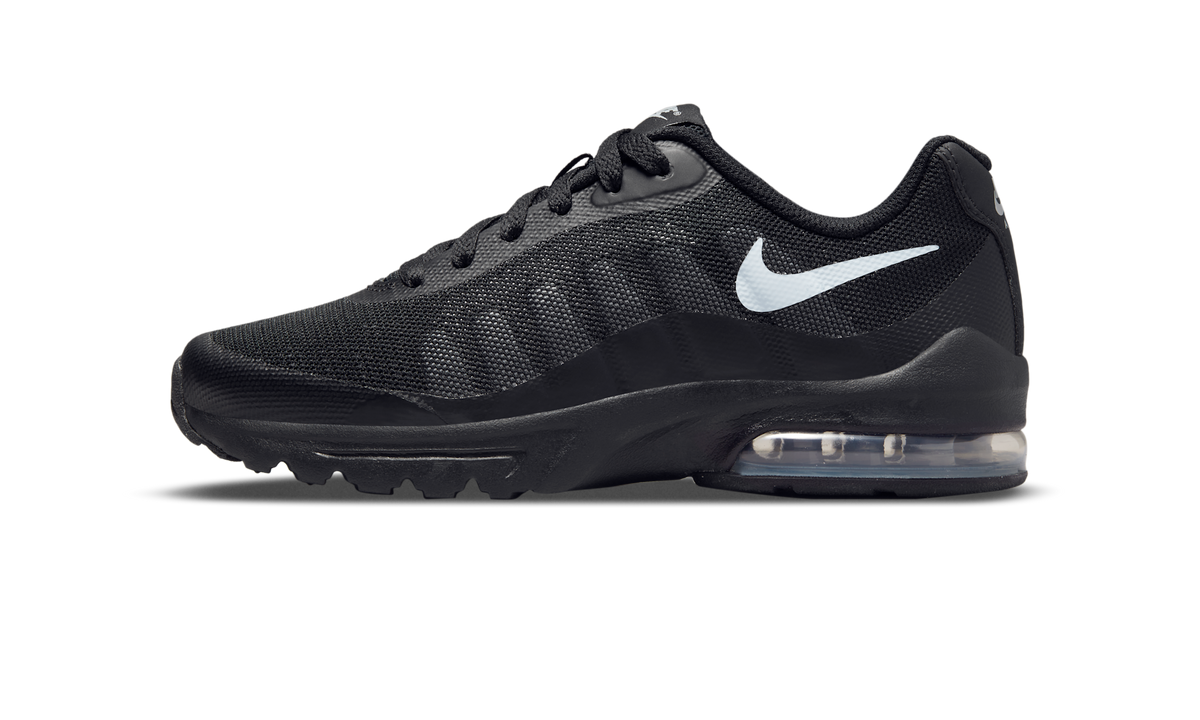 Overkicks - Nike Air Max Invigor Black Wolf Grey (749572-003) - vista lateral