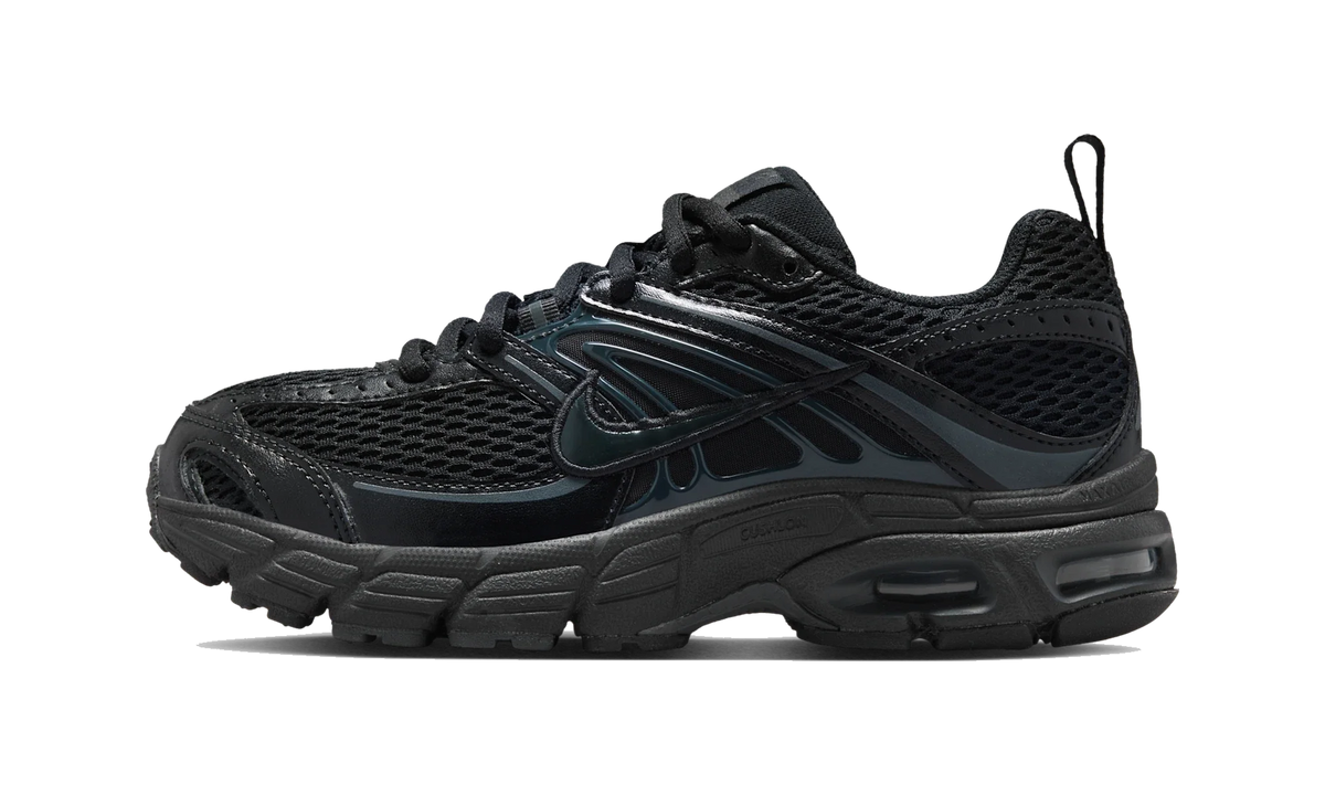 Overkicks - Nike Air Max Moto 2K Black Metallic Dark Grey (GS) (IQ9430-003) - vista lateral