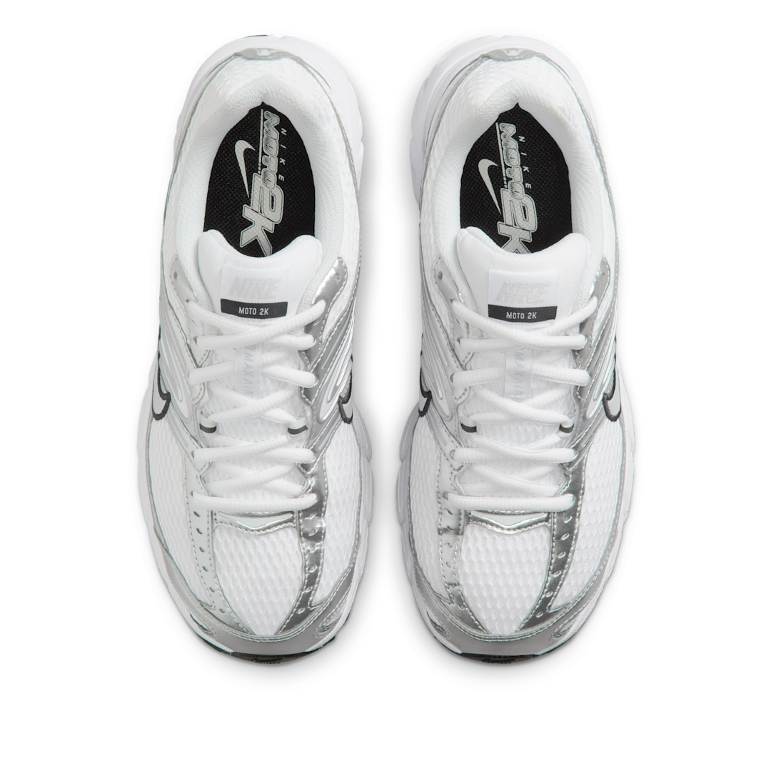 Overkicks - Nike Air Max Moto 2K White Black (HQ2056-103) - par completo