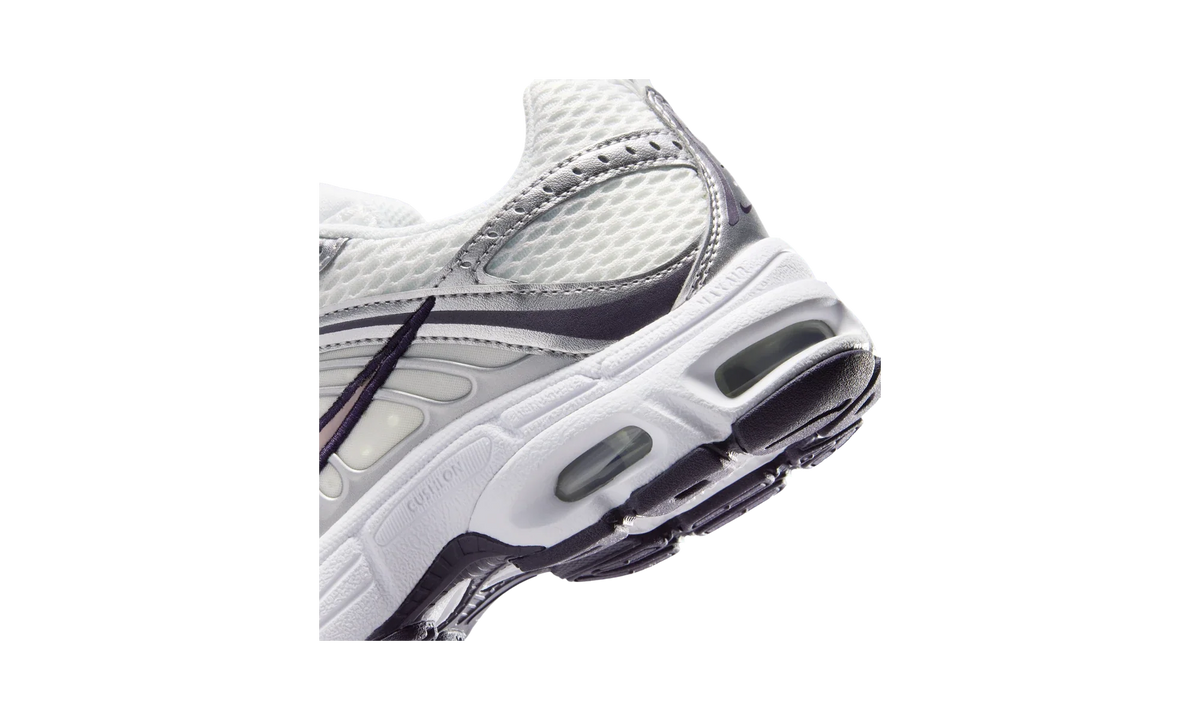 Overkicks - Nike Air Max Moto 2K White Purple Dynasty Metallic Silver (GS) (IQ9430-100) - imagen 8